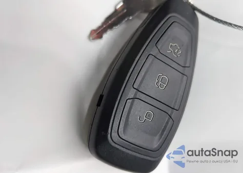 2016 Ford Fiesta St z USA, uszkodzony, nr VIN 3FADP4GX9GM165324